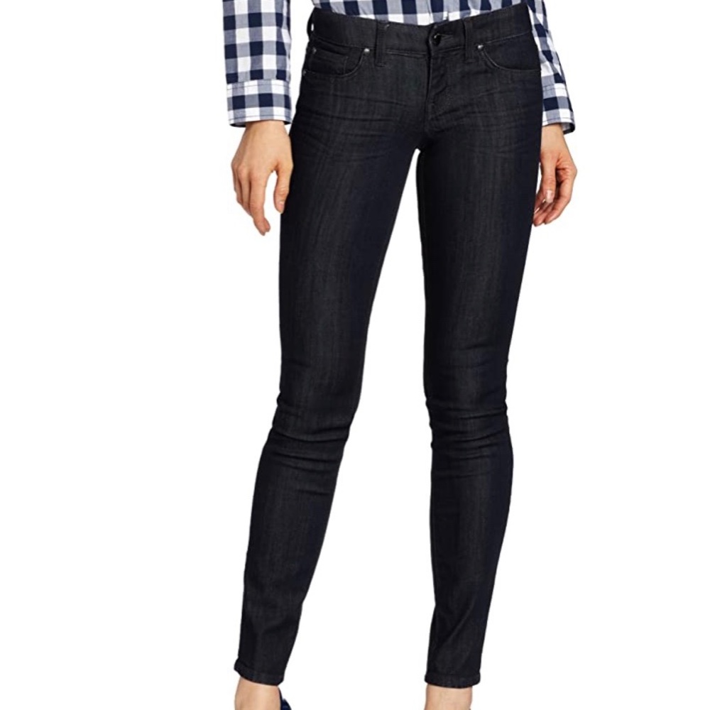 Level 99 Mid Rise Liza Skinny Jean